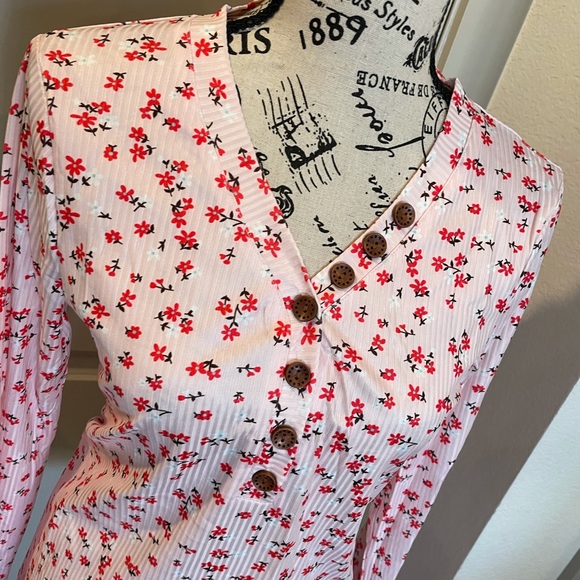 V-Neck Button Top - Picture 2 of 6